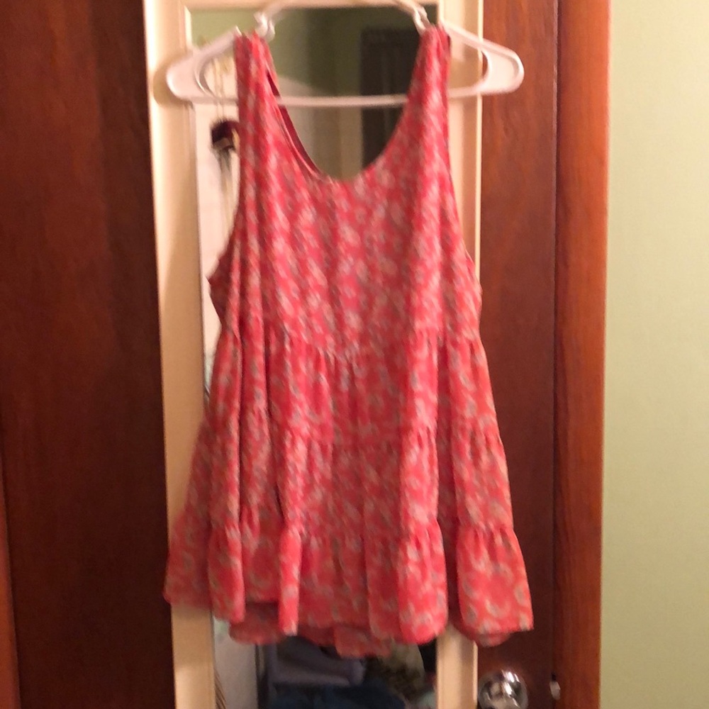Sleeveless silky top